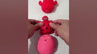 squishy wee red fidgets ❤#viral #wee #squishy #stretching #popular #fidget #ytshort #youtube #tiktok