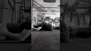 Stretching ????#viral #motivation #gymworkout #youtubeshorts #gym #shorts #bodybuilding #song #music