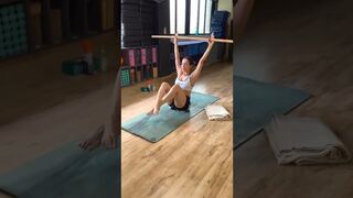 Malaika Arora PERFORMS Danda Yoga in a new video ???? #shorts #malaikaarora