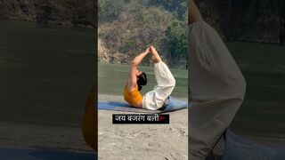 #youtubeshorts #shorts #yogashorts #yoga #explore #bajarangbali #ganga #gangariver #rishikesh