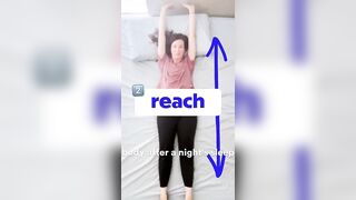 3 Easy Stretches Before You Get Out Of Bed #shorts #stretching #morningstretch #easystretches