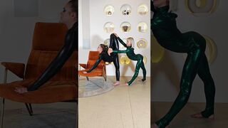 #contortion #flexshow #flexibility #stretching #fitness #yoga #training #backbend
