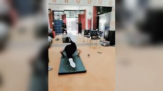 #flexible fitness club #gymmotivation #gymposefitness #shortvideo #viralvideo #trendingshorts .