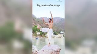 Yoga Flow | Rishikesh | Mahakal #motivation #rishikesh #love #yoga #trending #youtubeshorts #shiva