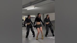 #twerkdance#twerk#shortvideo#fashion #dance#dancevideo