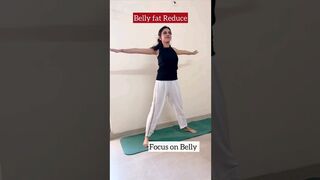 Yoga for bellyfat loss | weightloss | Trikonasa #shorts #youtubeshorts #weightloss #asana #bellyfat