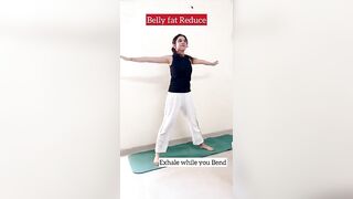 Yoga for bellyfat loss | weightloss | Trikonasa #shorts #youtubeshorts #weightloss #asana #bellyfat