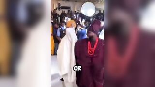 Chioma Almost Twerk for Davido Father while Dancing at the Wedding.