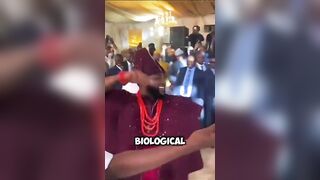 Chioma Almost Twerk for Davido Father while Dancing at the Wedding.