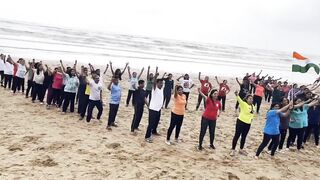 10th International Yoga Day Celebration at Juhu Beach by AAROGYYAM