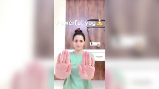 Yoga for hands fingers and wrists ???? #power #powerful #yoga#hands #exercise#fitness #yogainspiration