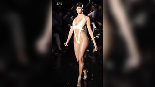 Lucciana Beynon - Miami 2021#fashion #fashionshow #swimwear #swimweek #kpop #japan #idol #miami