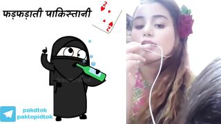 Most funny Pakistani girl talking to her friends #funnyvideo