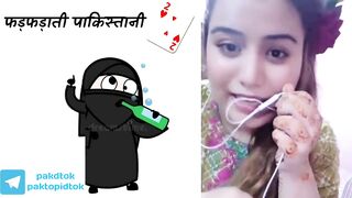 Most funny Pakistani girl talking to her friends #funnyvideo