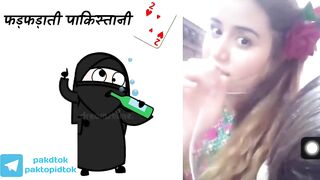 Most funny Pakistani girl talking to her friends #funnyvideo