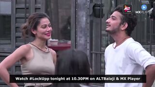 Lock Upp Day 30 : Munawar is seen making fun of Payal’s Yoga