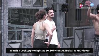 Lock Upp Day 30 : Munawar is seen making fun of Payal’s Yoga