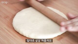 [오븐없이!] 화덕에 구운 것 같은 감자치즈빵! (후라이팬으로 맛있는 빵 만들기, Potato Cheese Bread)