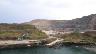 Porthoustock Beach & Quarry  29th March 2022