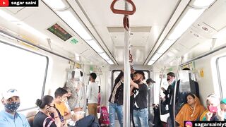 मम्मी जी ये लड़की, ये क्या होती है Funny Prank In Metro????। Prank In India | Metro Prank।  Sagar Saini