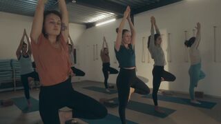 "Yoga means 'to unite'" | DYNAMIC YOGA at Jaya