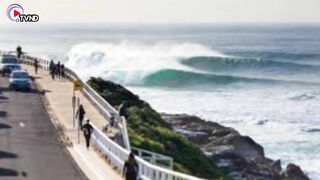 Beach in Sydney flooded by high tide | Natural Disaster 2022