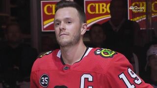 Blackhawks celebrate Jonathan Toews’ 1,000 games ❤️