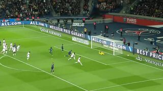 PARIS SAINT-GERMAIN - FC LORIENT (5 - 1) - Highlights - (PSG - FCL) / 2021-2022