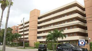 North Miami Beach evacuates tenants from building