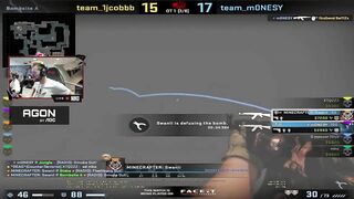 m0nesy dancing on niko stream