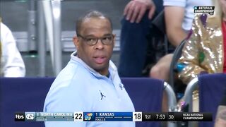 UNC coach Hubert Davis is INTO it for in-game interview