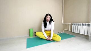 Flexibility exercises - Legs Stretching