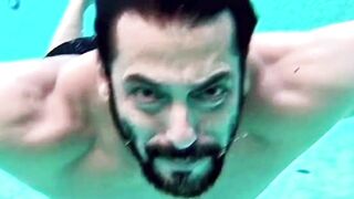 Salman khan Sonakshi Sinha Maldives honeymoon | Sonakshi hot bikini picture viral | Bollywood latest