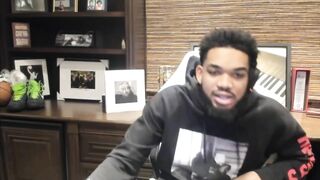 Karl-Anthony Towns FORGETS TO TURN OFF HIS TWITCH LIVE STREAM