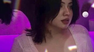 TERKUAK, KOMEDIAN BERINISIAL M YANG MEMBELI 76 VIDEO SYUR DEA ONLYFANS