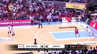 Hindi pa nagsisimula magkakasuntukan na, Ginebra vs Meralco PBA Finals! | Game 1