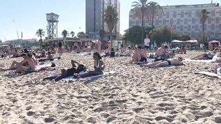 SPAIN THINGS TO DO IN Spain Beautiful Beach, Sunbathing, Enjoying, Walking 4K (Reupload Edit)