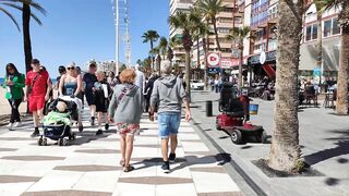 BENIDORM ???????? LEVANTE BEACH SUMMER COMING APRIL 2022 Costa Blanca SPAIN Walking Tour 4K